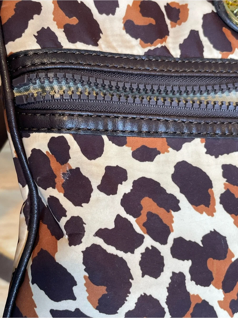 Tory Burch compact leopard